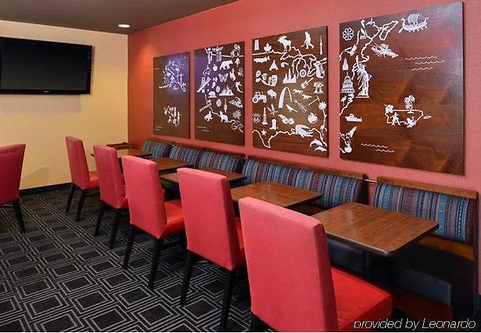 *** Hotel TownePlace Suites Sacramento Cal Expo Stati Uniti